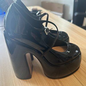 Schutz Zanye Black Patent Platform Mary Jane Heels